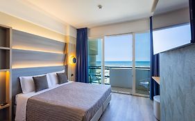 Hotel Palm Beach B&B Sea View