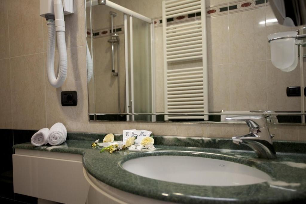 Hotel Palm Beach B&B Sea View Rimini Camera foto