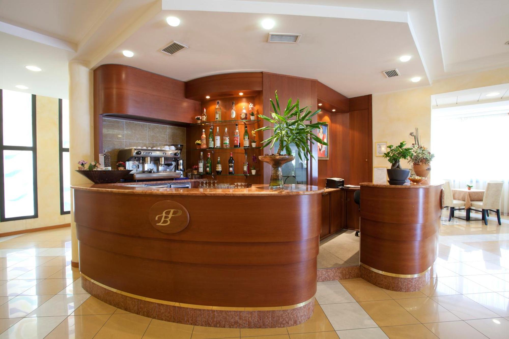 Hotel Palm Beach B&B Sea View Rimini Esterno foto
